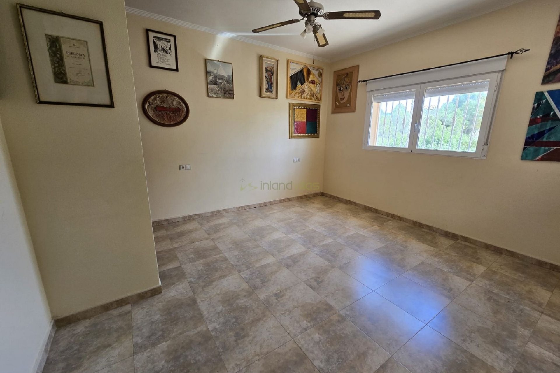 Wiederverkauf - Villa - Sax