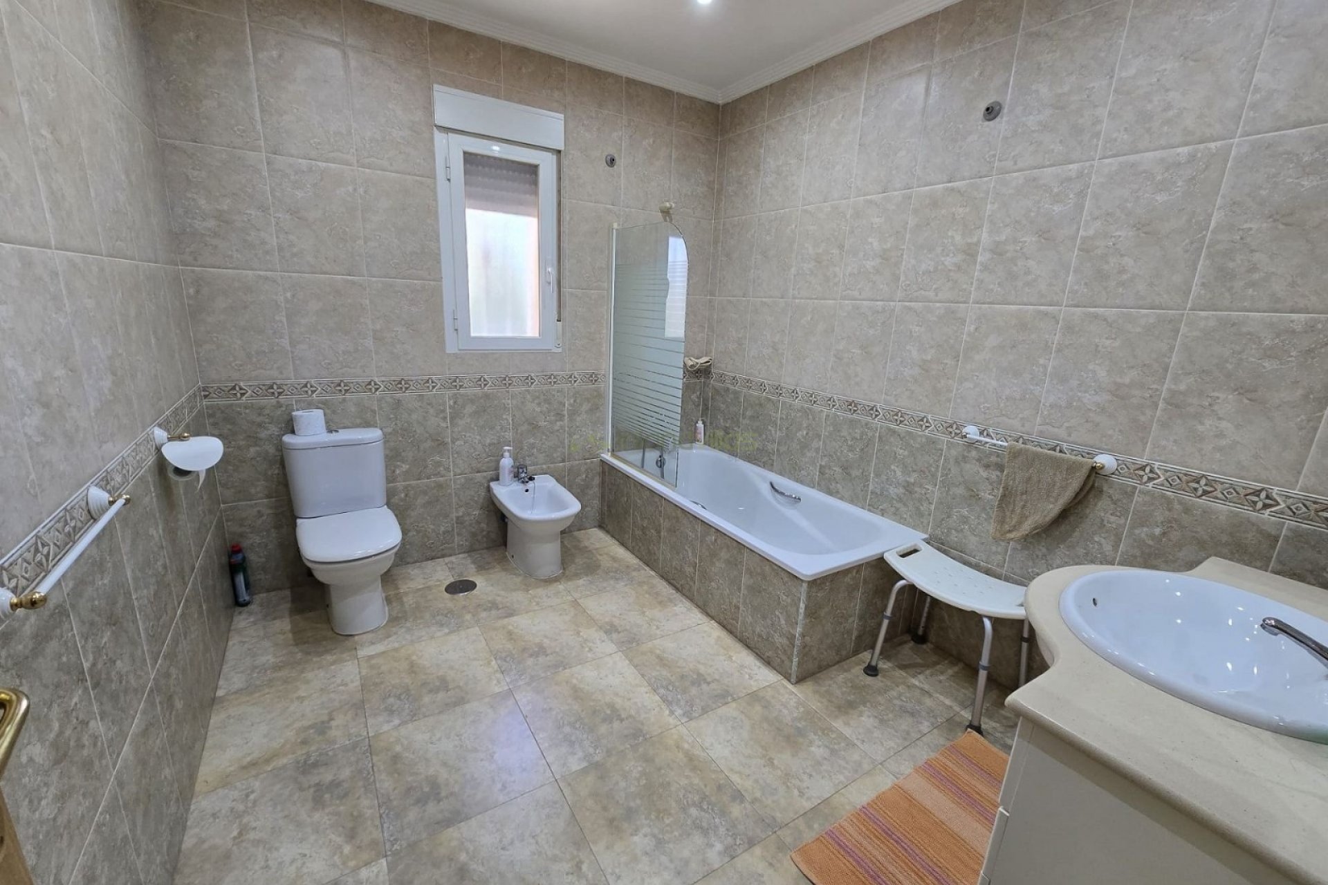 Wiederverkauf - Villa - Sax