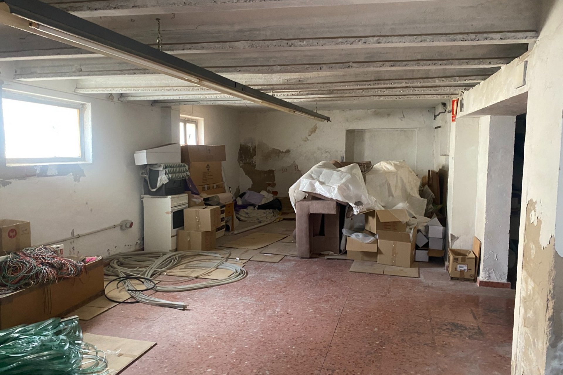 بازفروش - تجاری - Sax