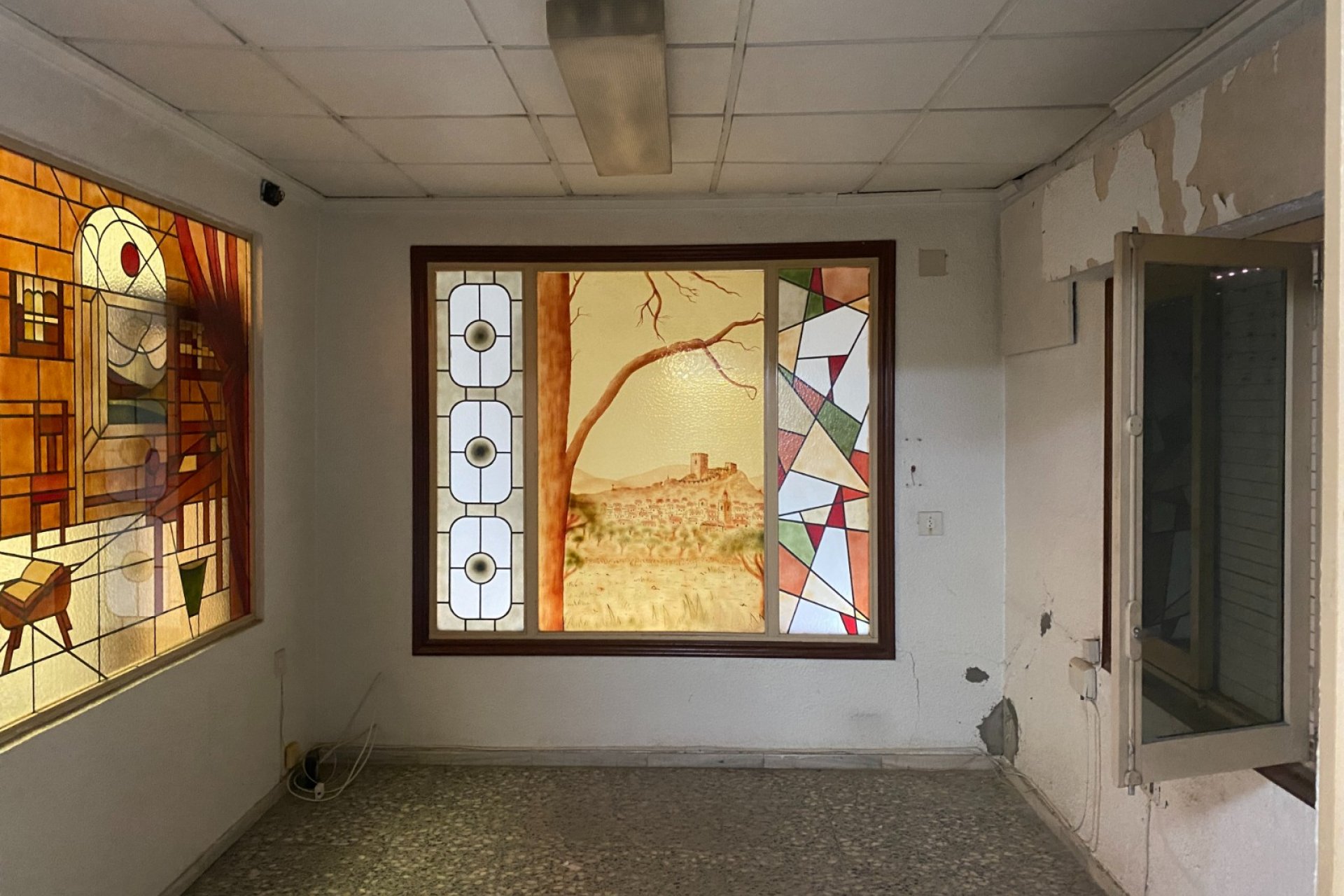 بازفروش - تجاری - Sax