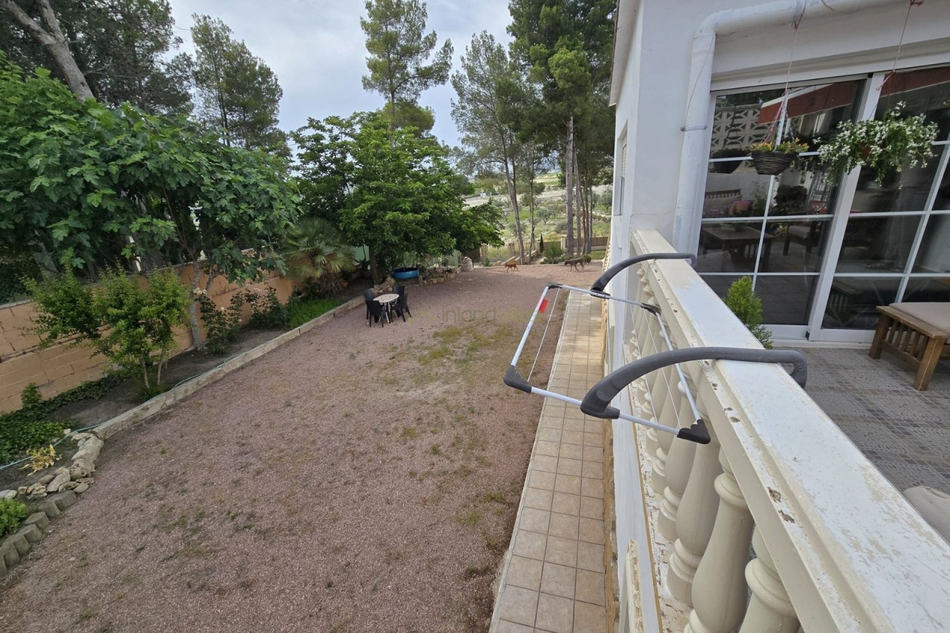 بازفروش - خانه روستایی - Sax