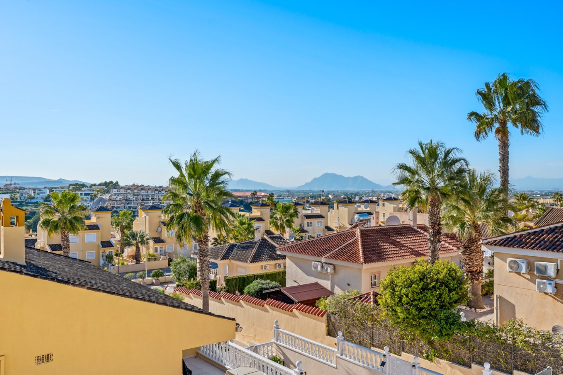 بازفروش - ویلا - Benimar