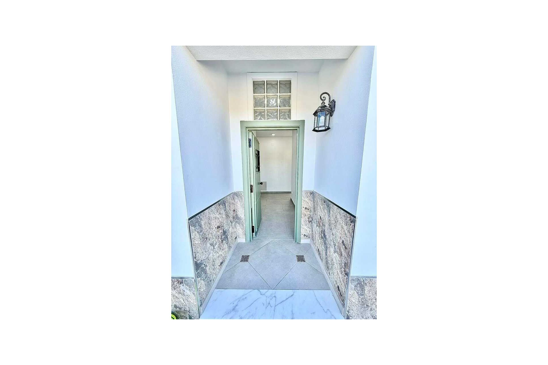 بازفروش - ویلا - Fortuna