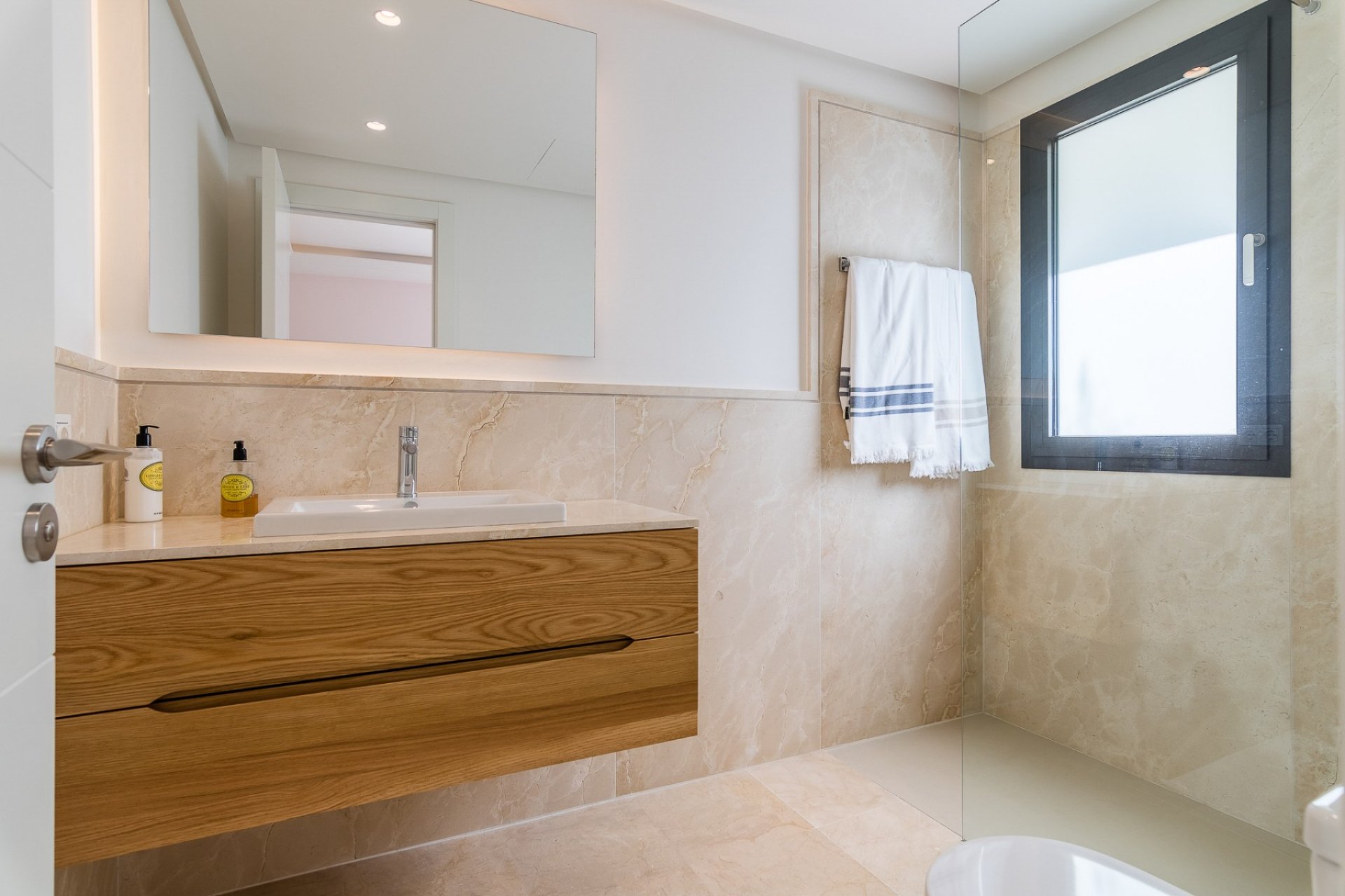 بازفروش - ویلا - Marbella - Nueva Andalucía