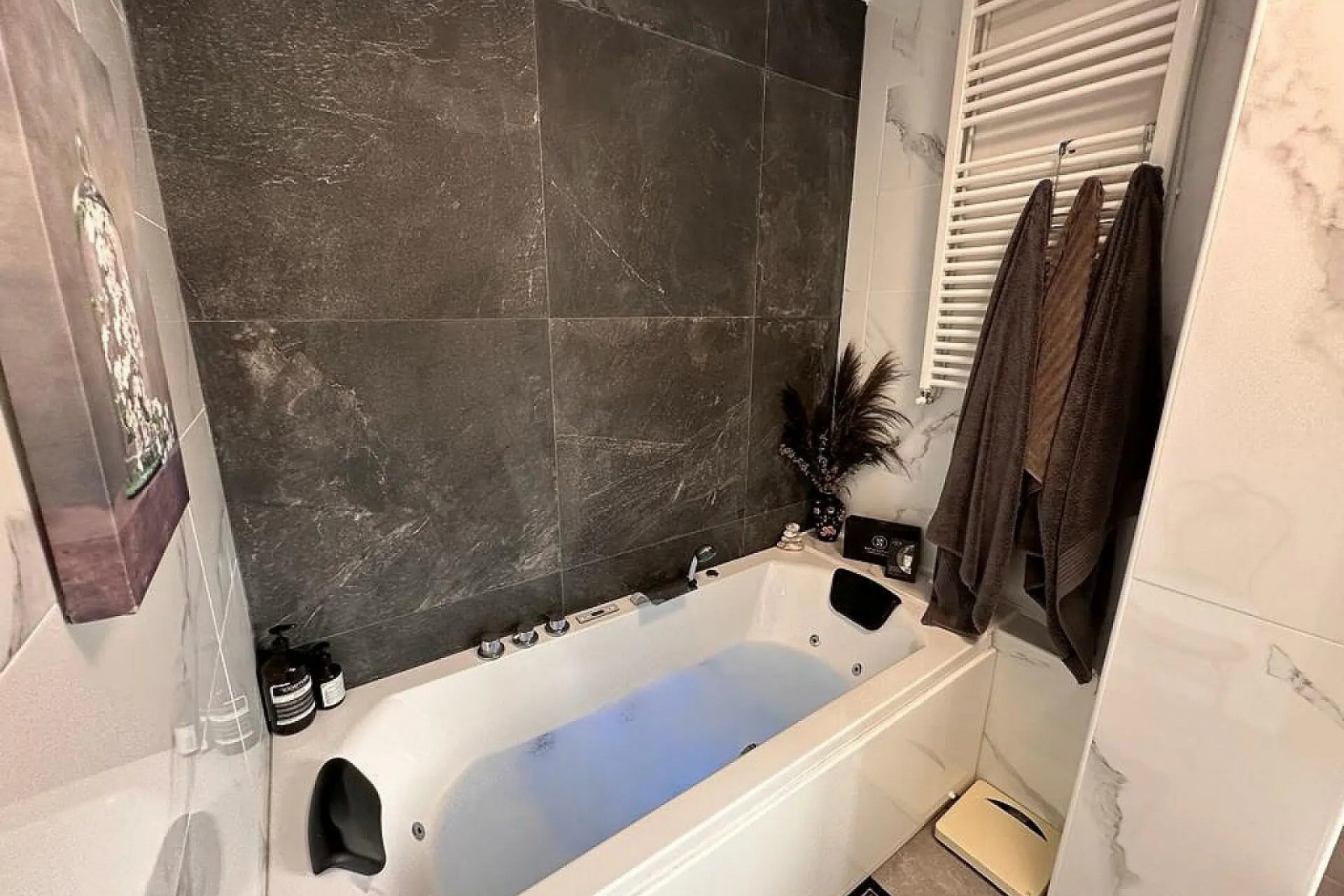 بازفروش - ویلا - Sax