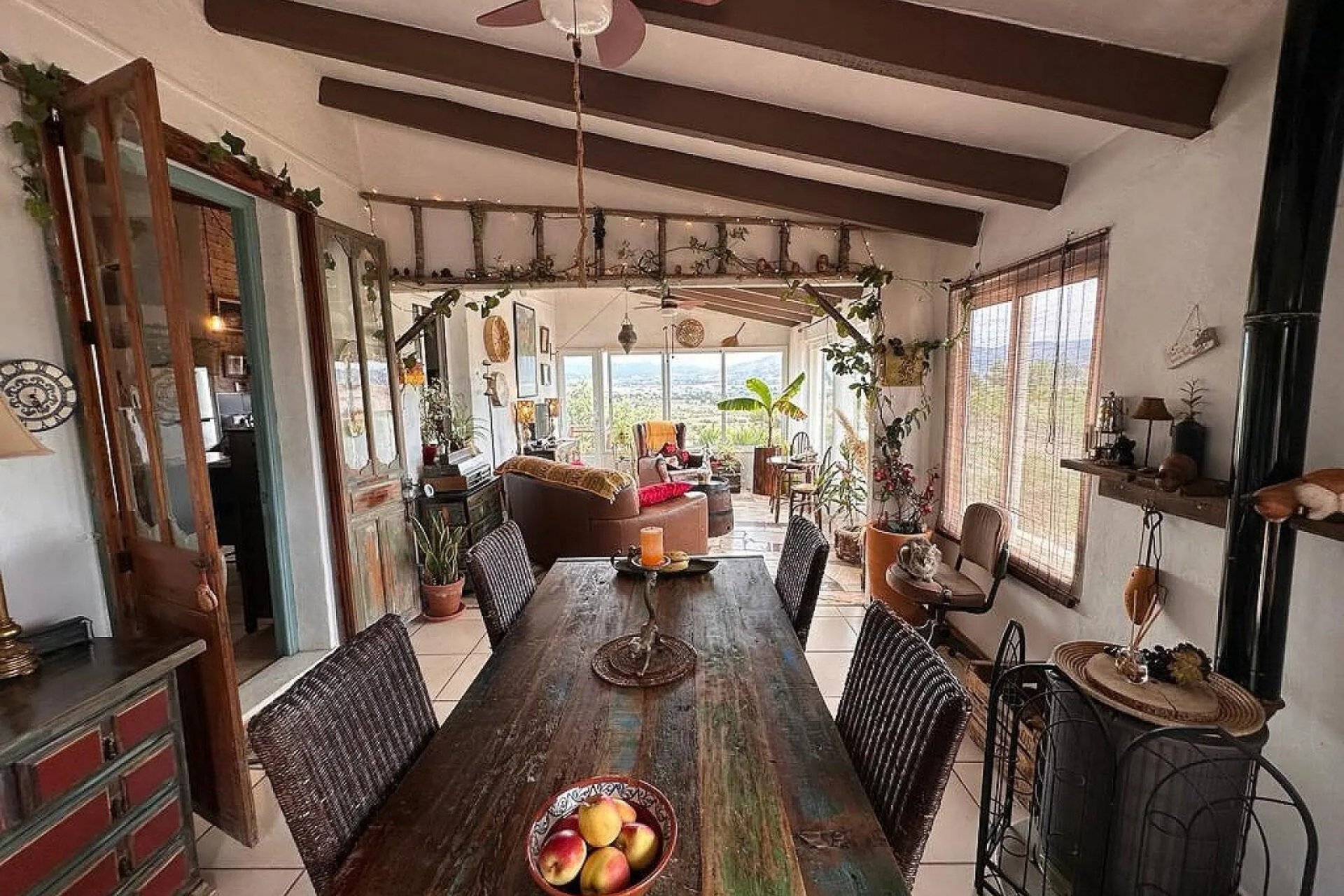 بازفروش - ویلا - Sax