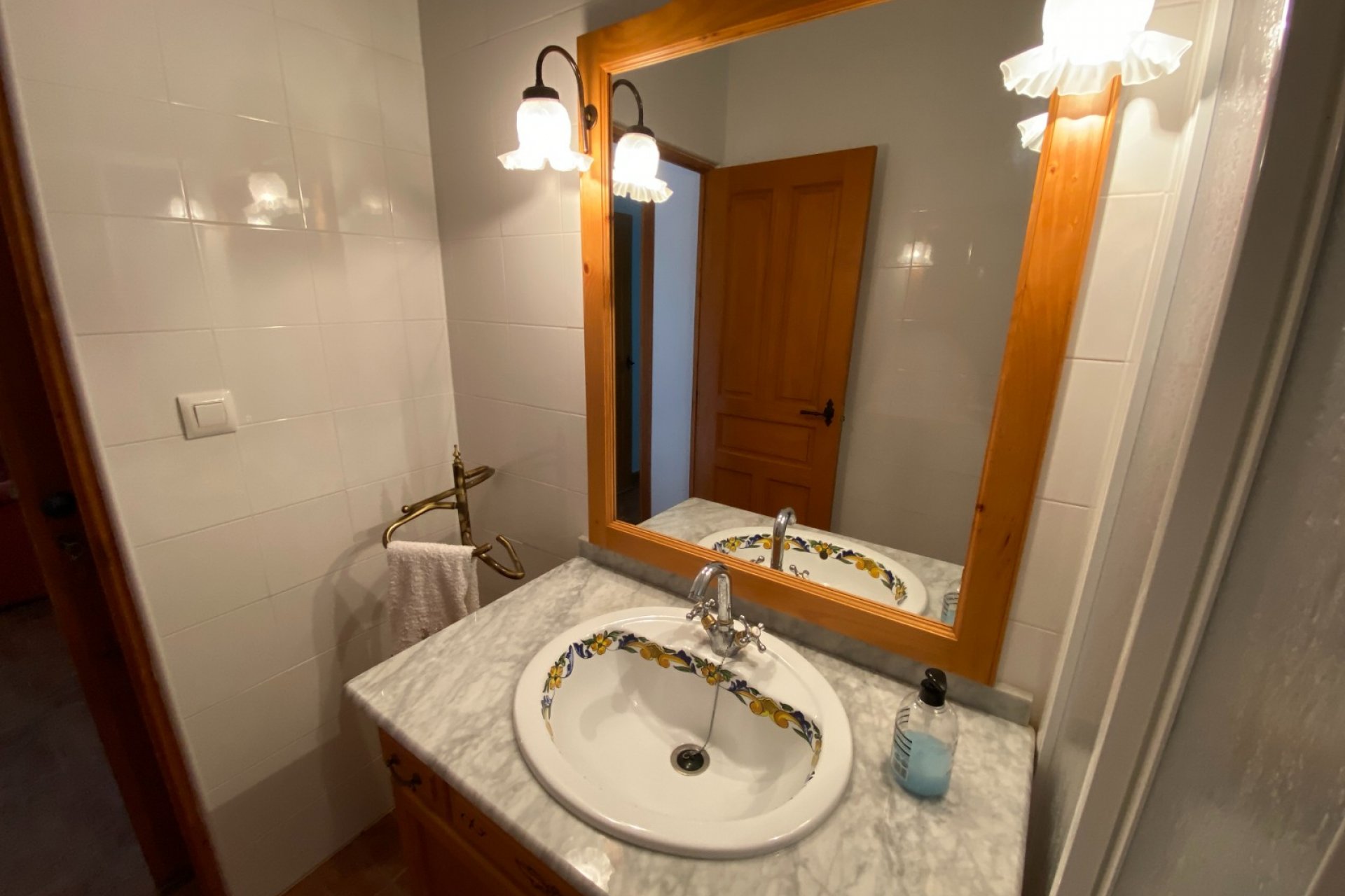 بازفروش - ویلا - Sax