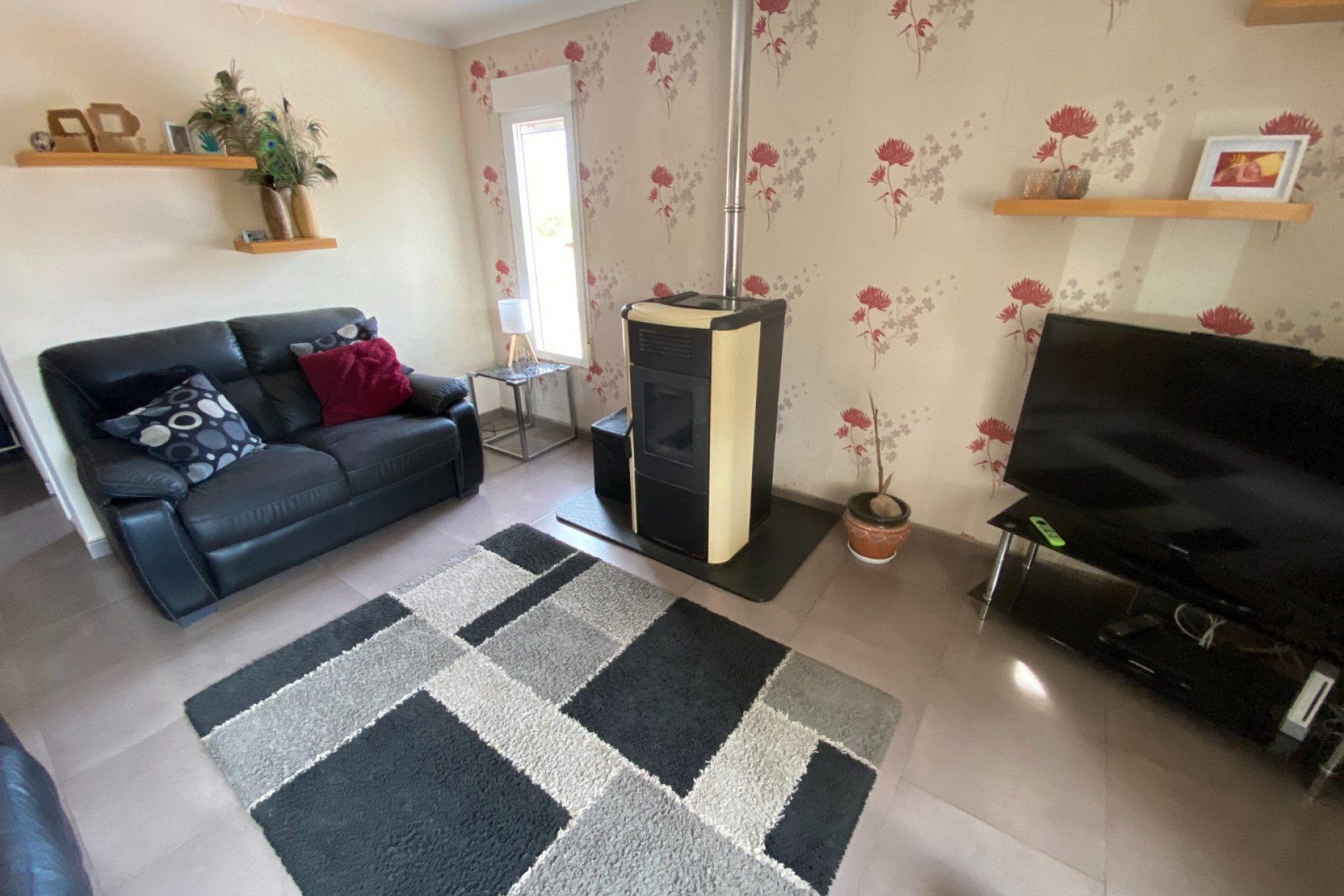 بازفروش - ویلا - Sax