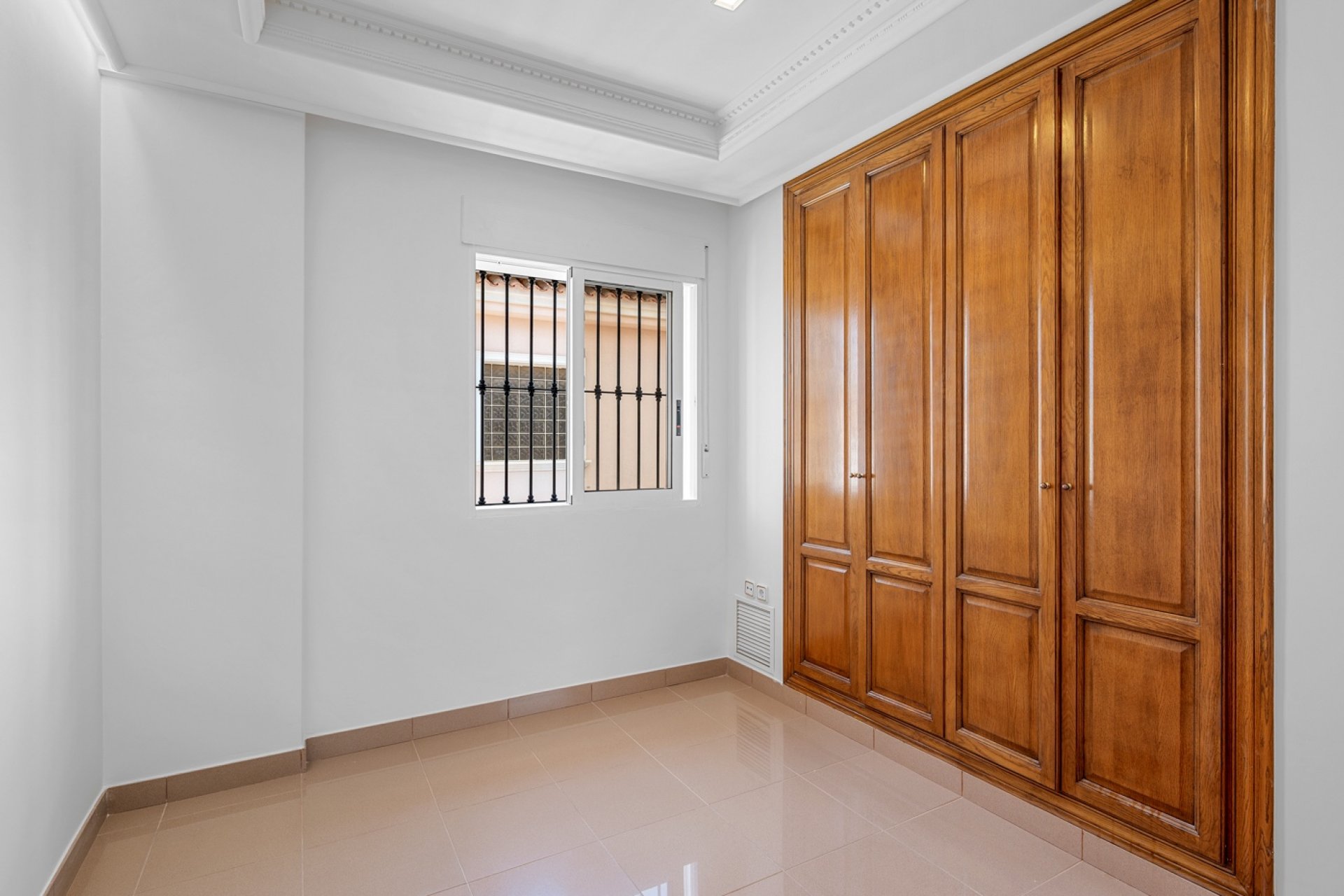 بازفروش - ویلا - Torrevieja