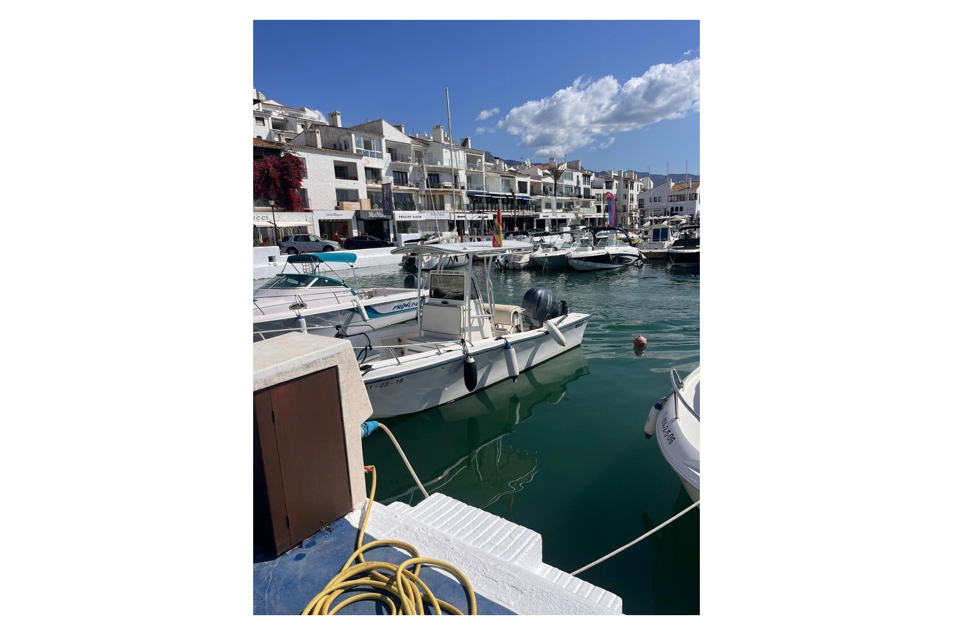 بازفروش - پارکینگ - Marbella - Puerto Banús