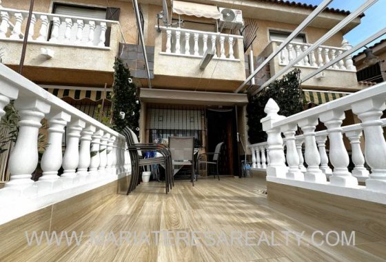 خانه شهرکی / تاون هاوس - بازفروش - Los Narejos - MDA-64275