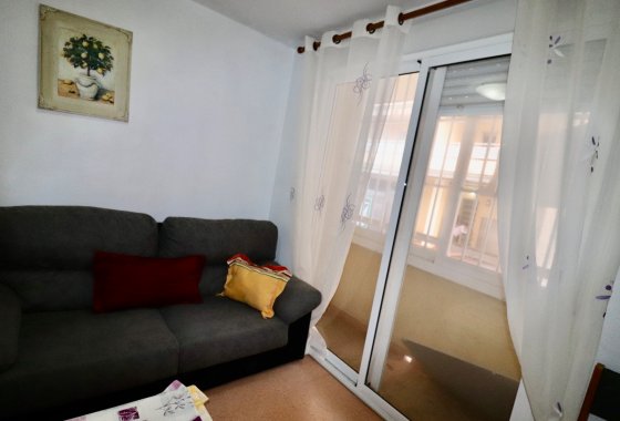 Resale - Apartment - Guardamar del Segura