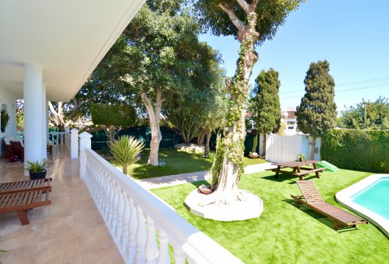 Resale - Villa - Torrevieja - Torreta Florida