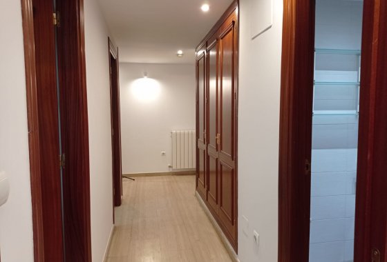 Resale - Apartment - Alicante - Center