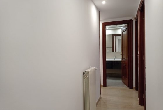 Resale - Apartment - Alicante - Center