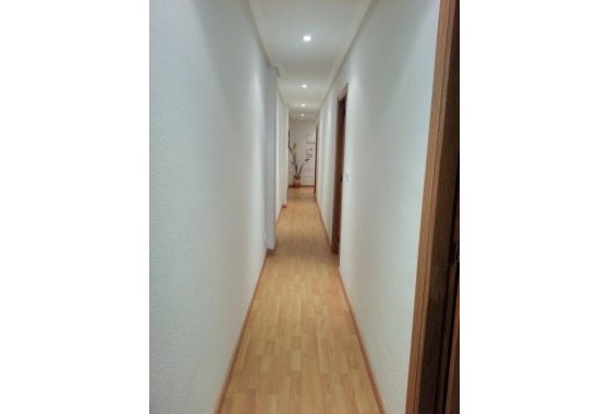 Resale - Apartment - Torrellano