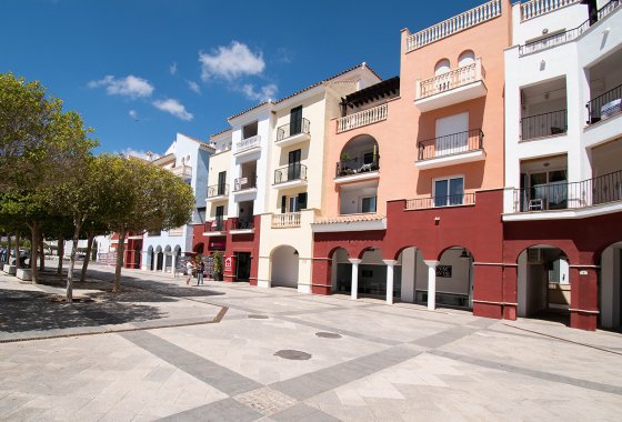 Reventa - Apartment - Roldan