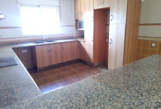 Resale - Townhouse - La Pobla del Duc - Pobla del Duc