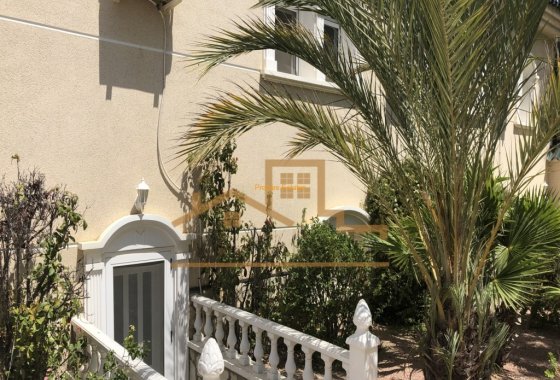 Resale - Villa - Rojales - La Marquesa Golf