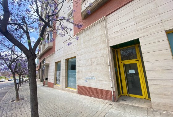 Resale - Commercial - Alicante - San Agustin