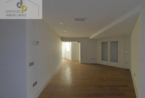 Resale - Apartment - Alicante - Center