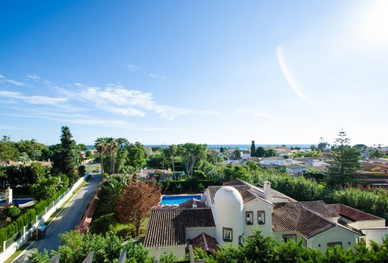 Resale - Apartment - Marbella - La Mairena