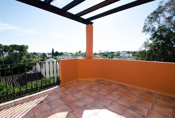 Resale - Apartment - Marbella - La Mairena