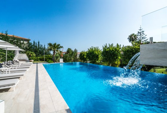 Wiederverkauf - Villa - Marbella - Nueva Andalucía