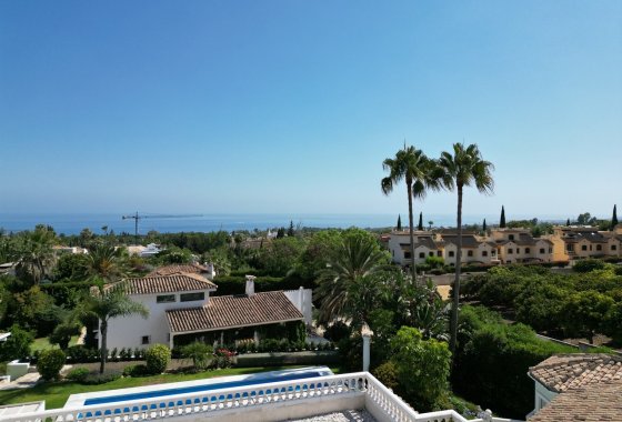 Resale - Villa - Marbella - Golden Mile