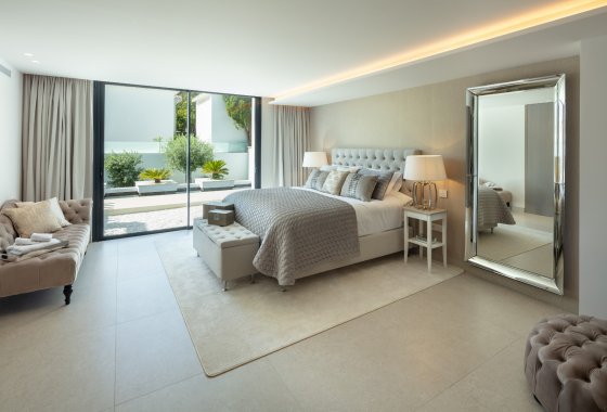 Reventa - Villa - Marbella - Nueva Andalucía