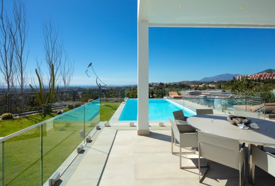 Resale - Villa - Benahavis - La Quinta