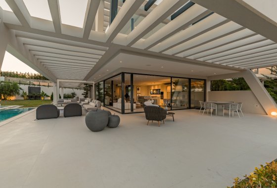 Reventa - Villa - Marbella - Nueva Andalucía