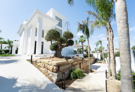 Resale - Villa - Marbella - Golden Mile