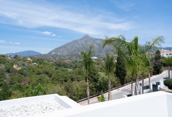 Resale - Villa - Marbella - Golden Mile