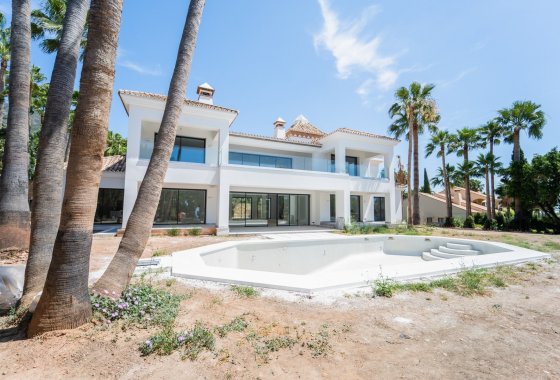 Resale - Villa - Marbella - Sierra Blanca