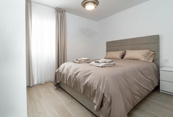 Reventa - Apartment - Marbella - Nueva Andalucía