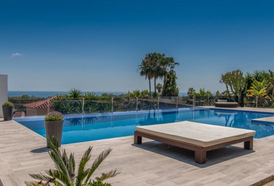 Wiederverkauf - Villa - Marbella - Elviria