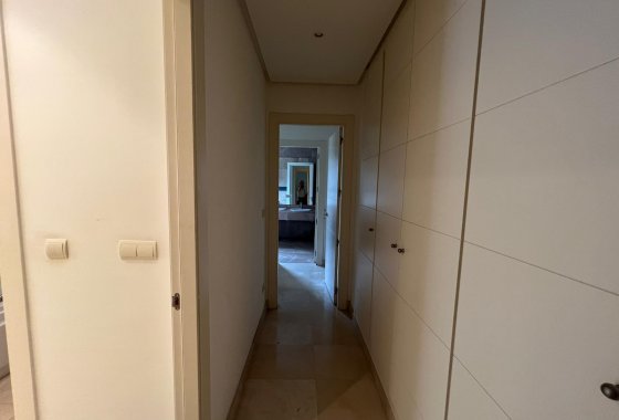 Wiederverkauf - Apartment - Marbella - Nueva Andalucía