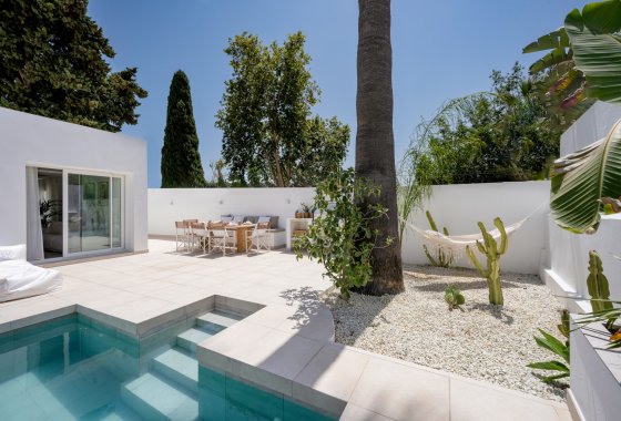 Wiederverkauf - Villa - Marbella - Nueva Andalucía