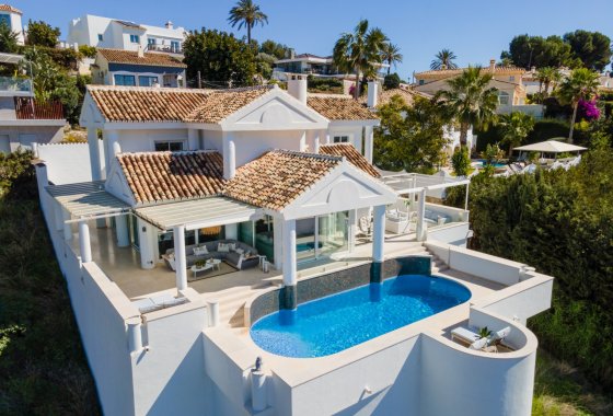 Resale - Villa - Marbella - Nueva Andalucía