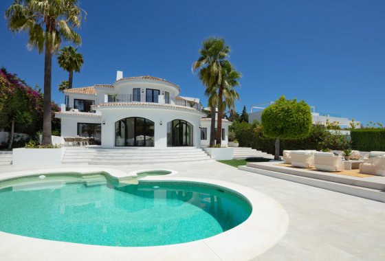 Reventa - Villa - Marbella - Nueva Andalucía