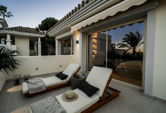 Wiederverkauf - Villa - Marbella - Nueva Andalucía