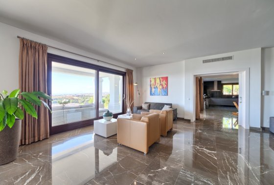 Resale - Villa - Estepona - Los Flamingos