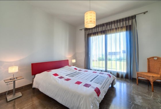 Resale - Villa - Estepona - Los Flamingos