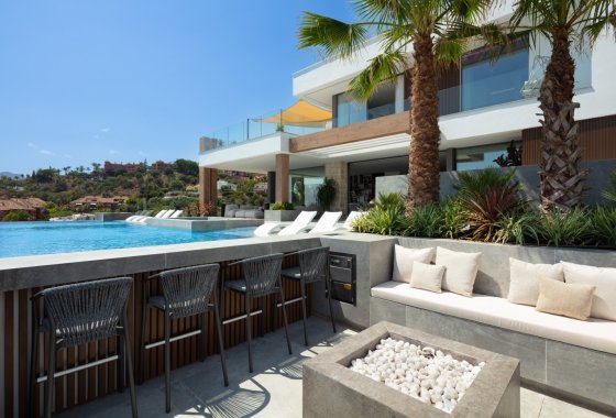 Resale - Villa - Benahavis - La Quinta