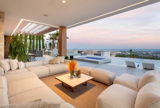 Resale - Villa - Benahavis - La Quinta