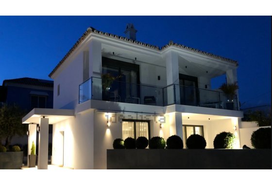 Reventa - Villa - Marbella - San Pedro de Alcantara