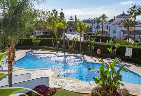 Resale - Apartment - Marbella - Los Monteros