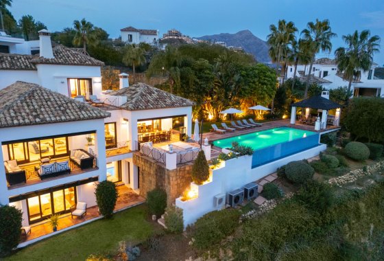 Resale - Villa - Benahavis - La Quinta