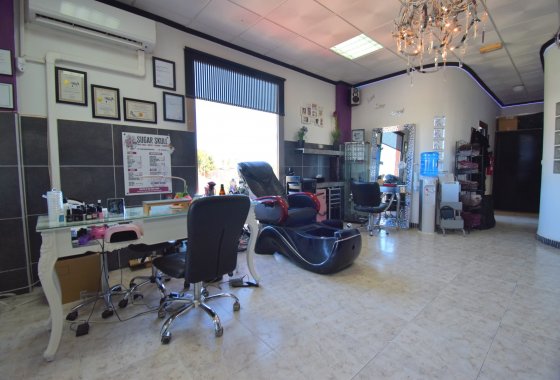 Resale - Commercial - Orihuela Costa - La Zenia